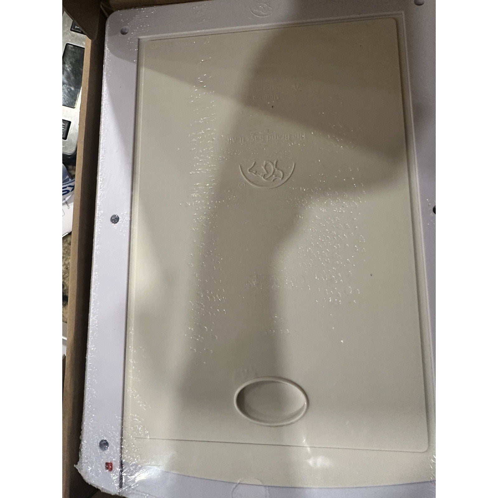 MAVRICFLEX Weatherproof MEDIUM 40 Dog Cat Pet Door Sliding Lock Panel