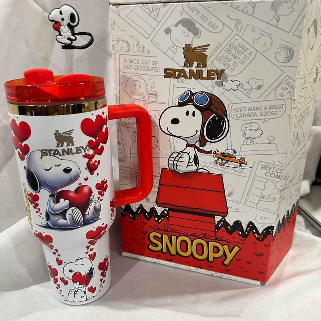 Stanley FlowState Quencher H2.0 Tumbler  Limited Edition Snoopy, V2 40 oz