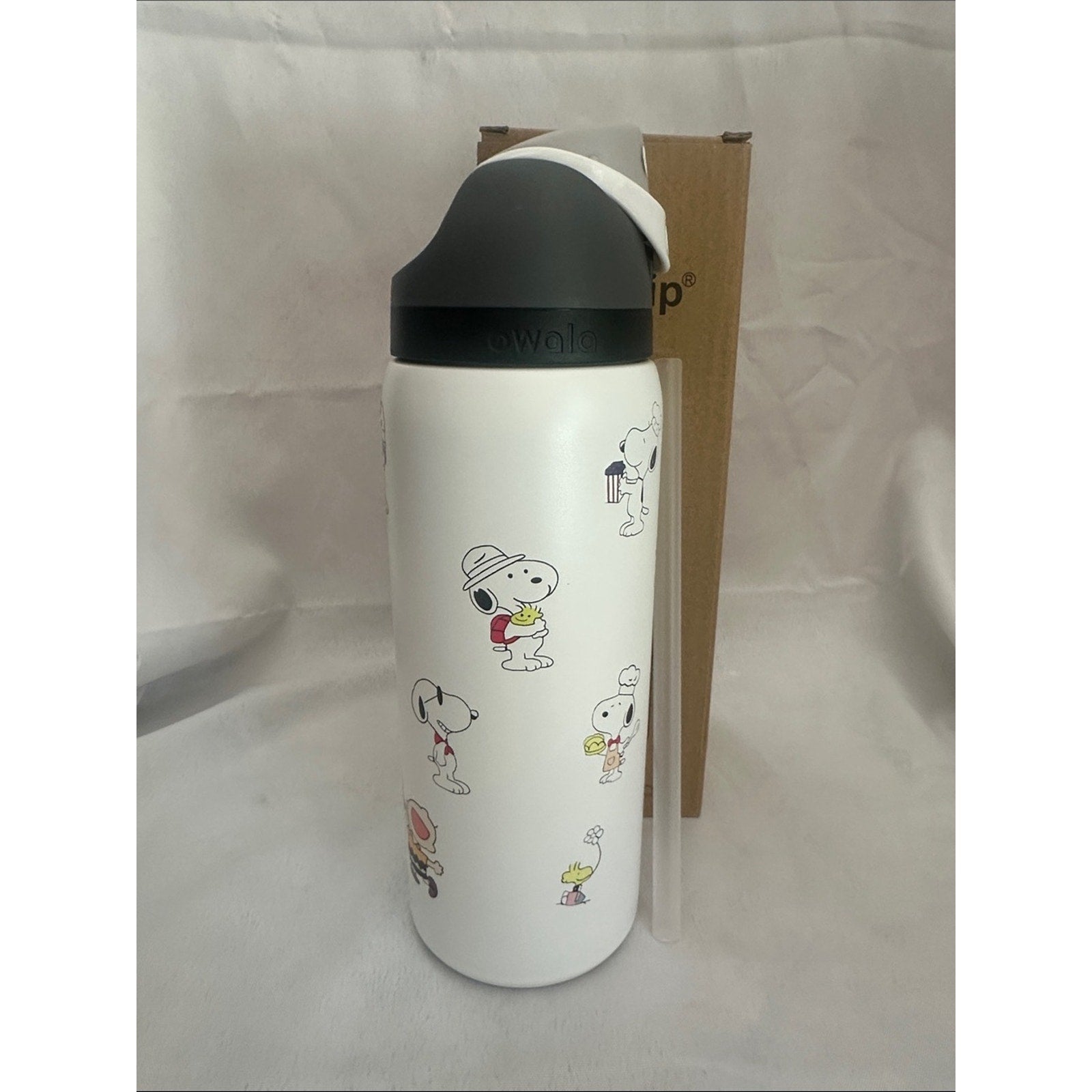 Custom Engraved Owala FreeSip Snoopy White 32 oz