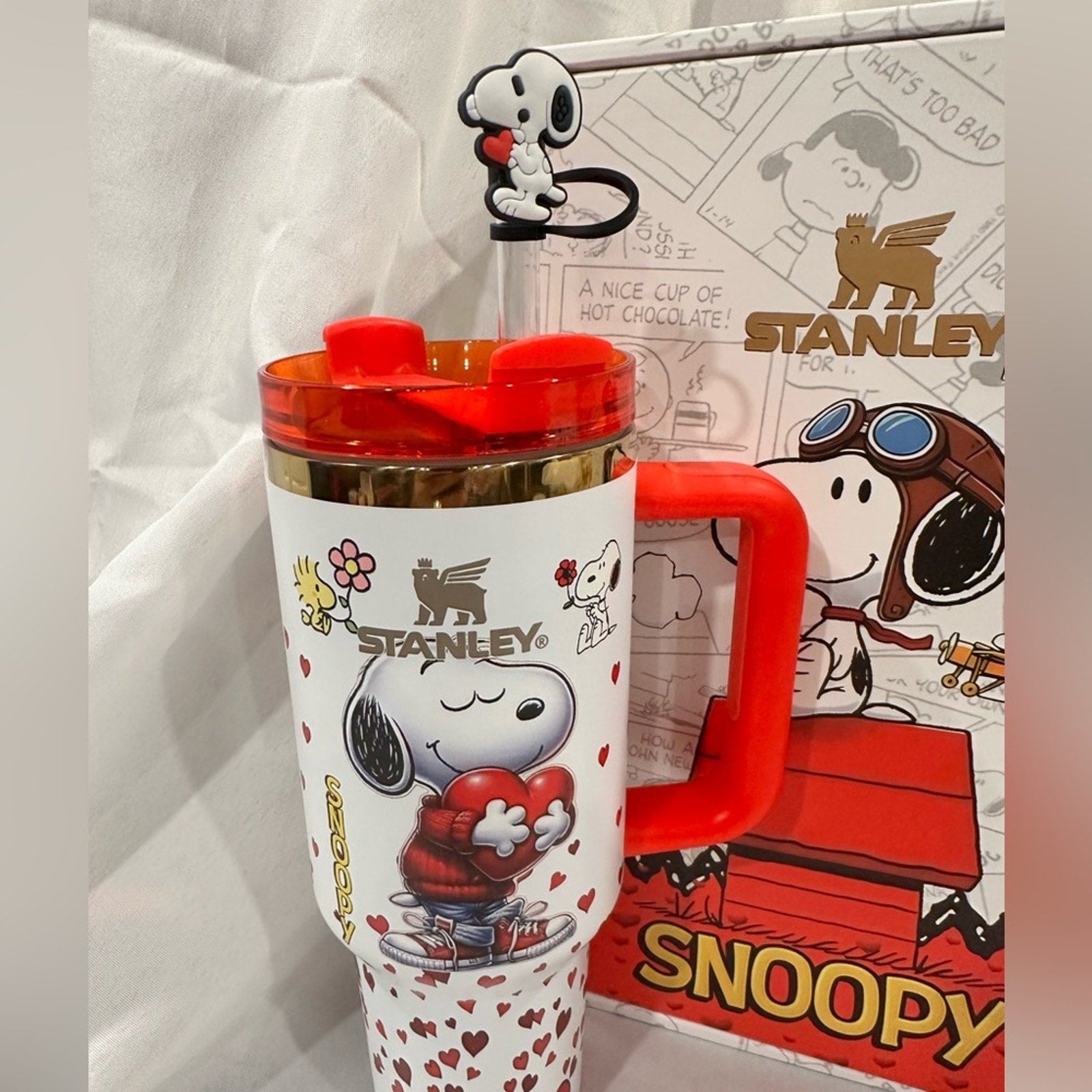Stanley FlowState Quencher H2.0 Tumbler  Limited Edition Snoopy, V4 40 oz
