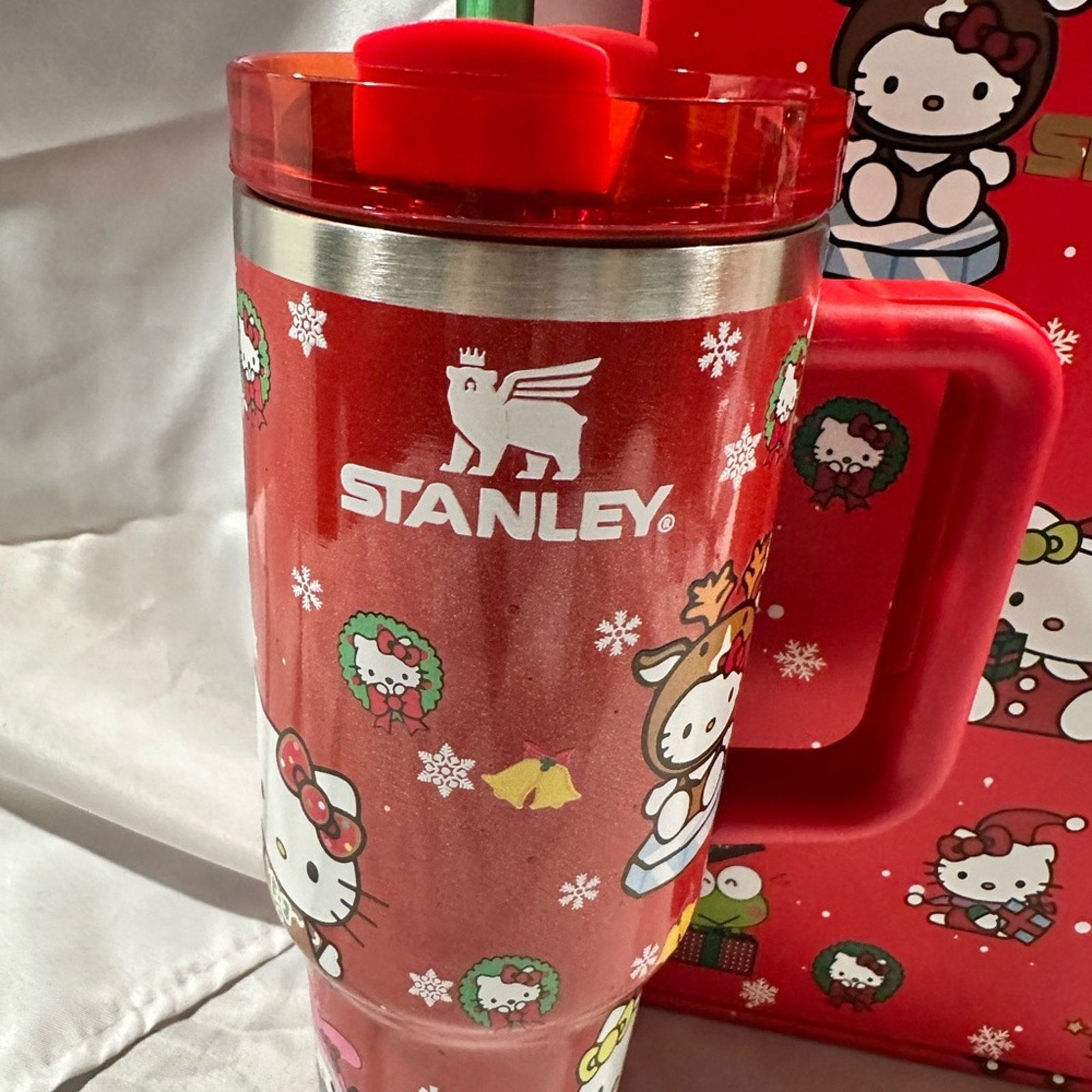Stanley Tumbler 40 oz Chrostmas Red Hello Kitty