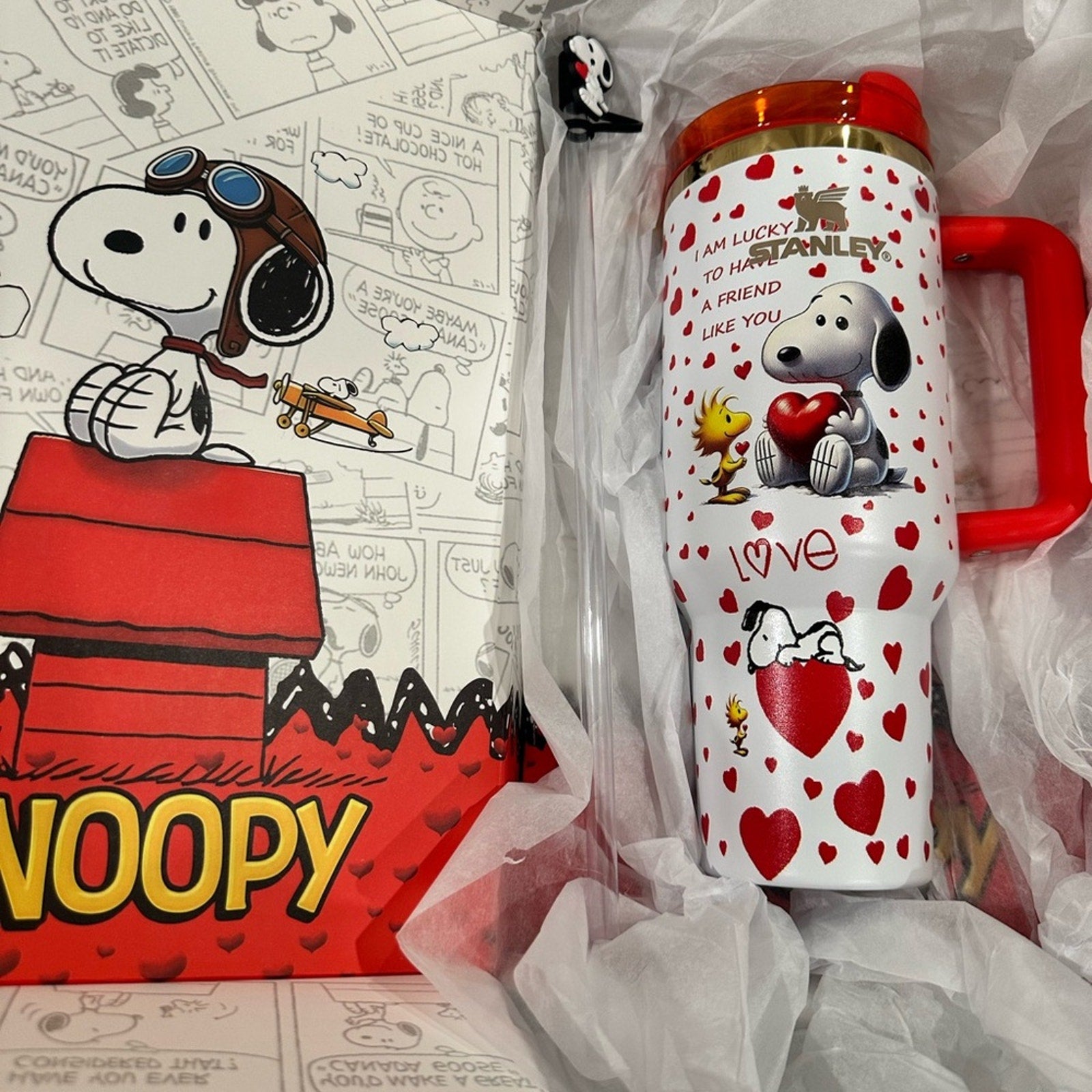Stanley FlowState Quencher H2.0 Tumbler  Limited Edition Snoopy, V1 40 oz