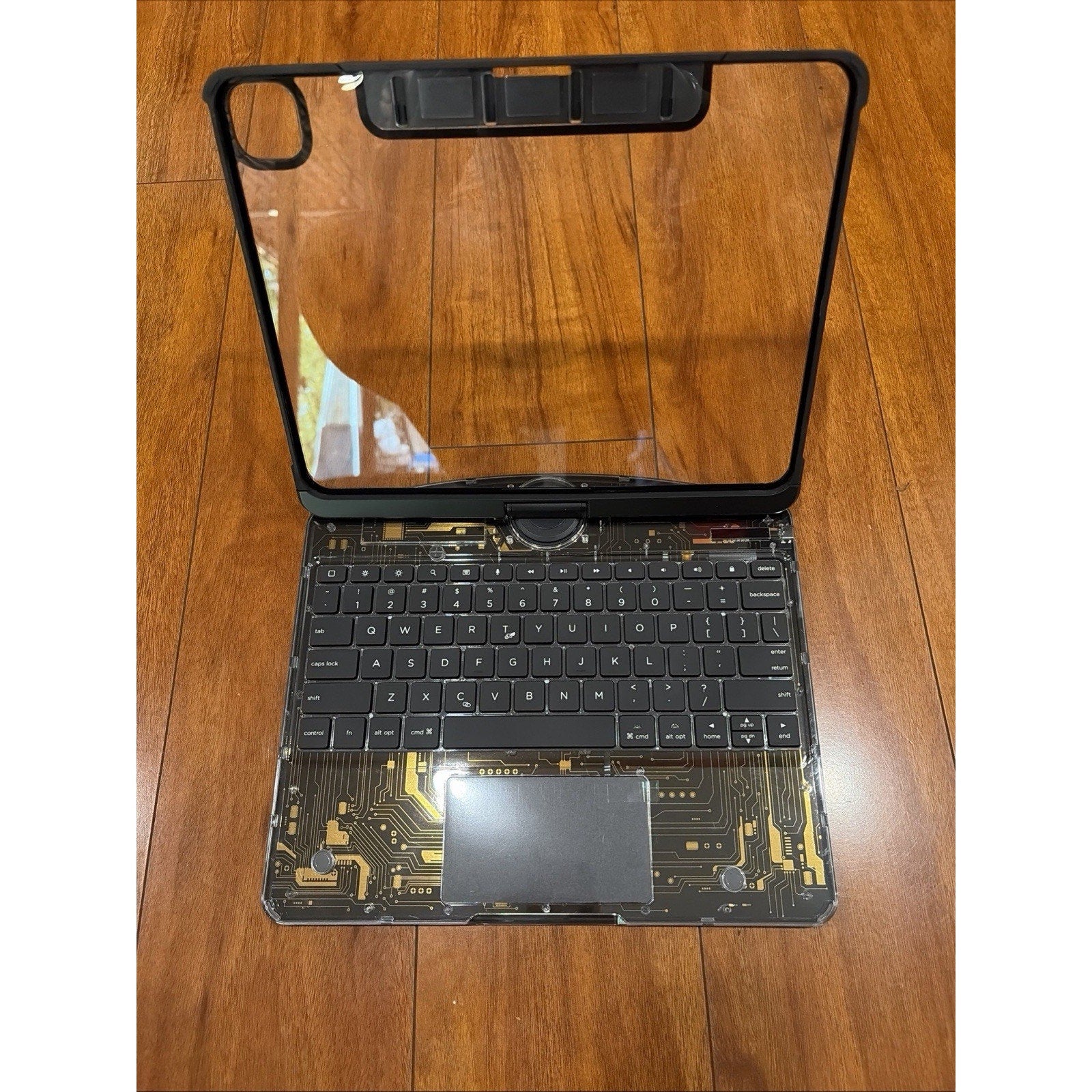 Transparent Keyboard Case for iPad Pro 13" (M5/M4, 2025/2024) Wireless Keyboard