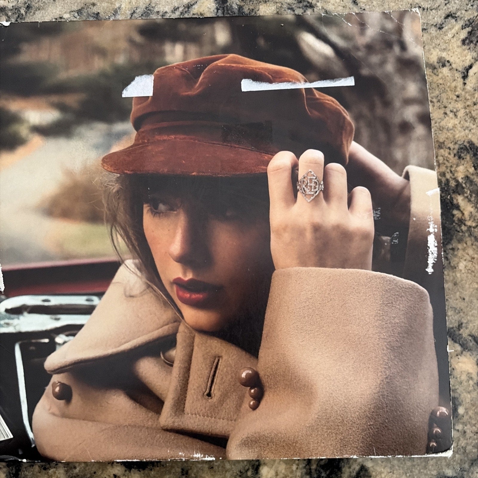 Taylor Swift – Red (Taylor’s Version) 4LP Vinyl Record Set Excellent Condition