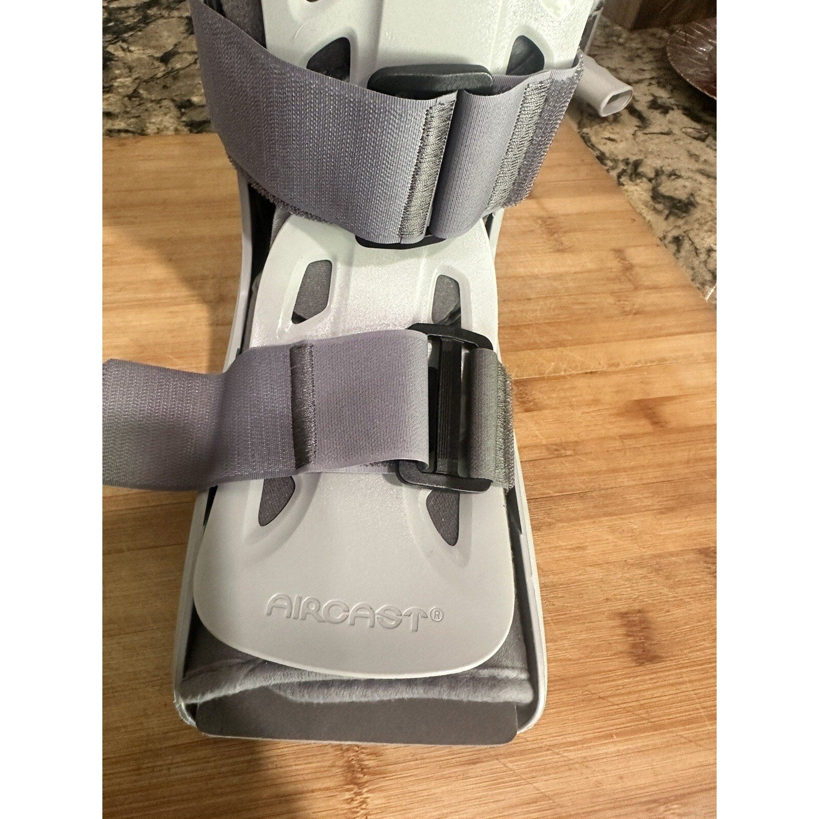 Aircast AirSelect Walker Brace/Walking Boot (Elite, Short And Standard) Medium