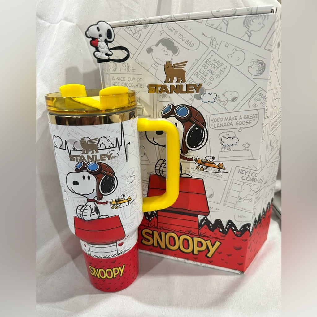 Stanley FlowState Quencher H2.0 Tumbler  Limited Edition Snoopy, V6 40 oz
