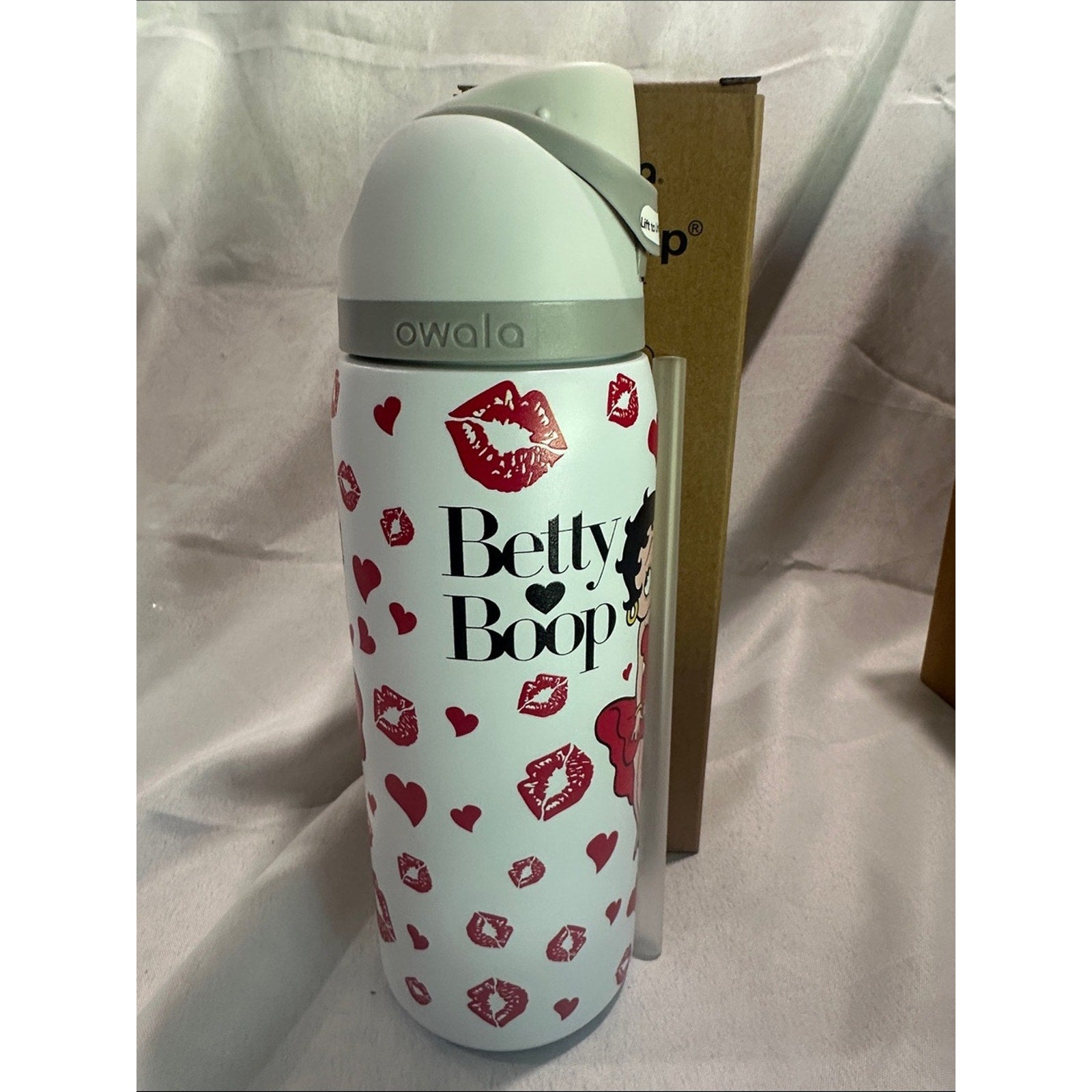 Custom Engraved Owala FreeSip Betty Boop 32oz