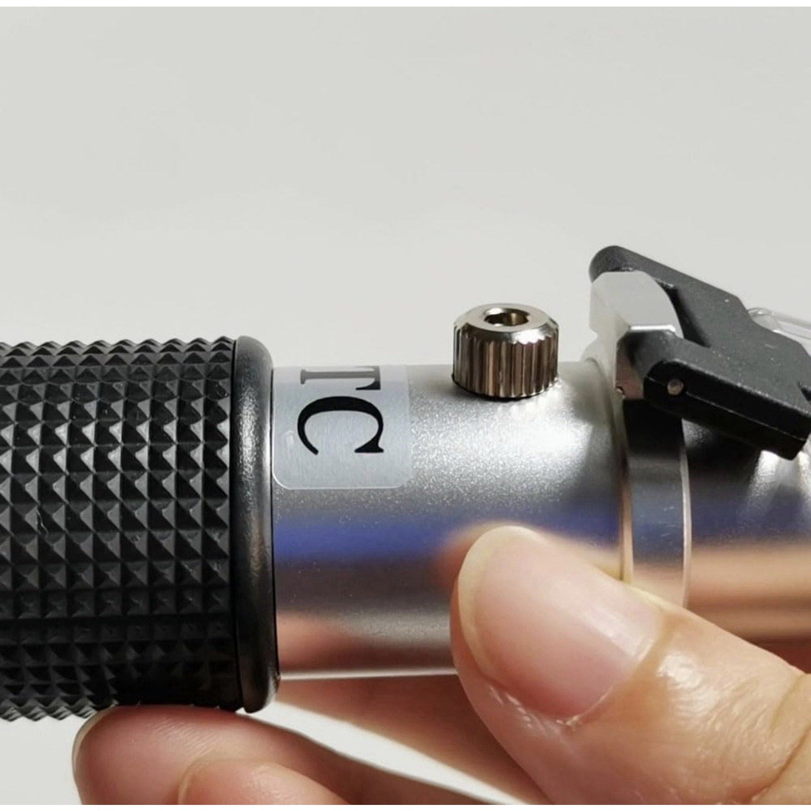 Brix Refractometer with ATC, Dual Scale - Specific Gravity & Brix, Hydrometer in