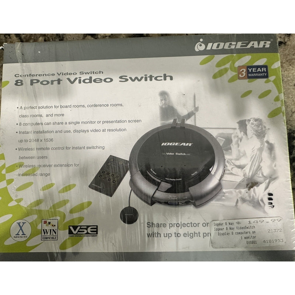 IOGEAR GVS881: 8 Port Video Switch w/Remote NEW. Open Box ORIG TAG
