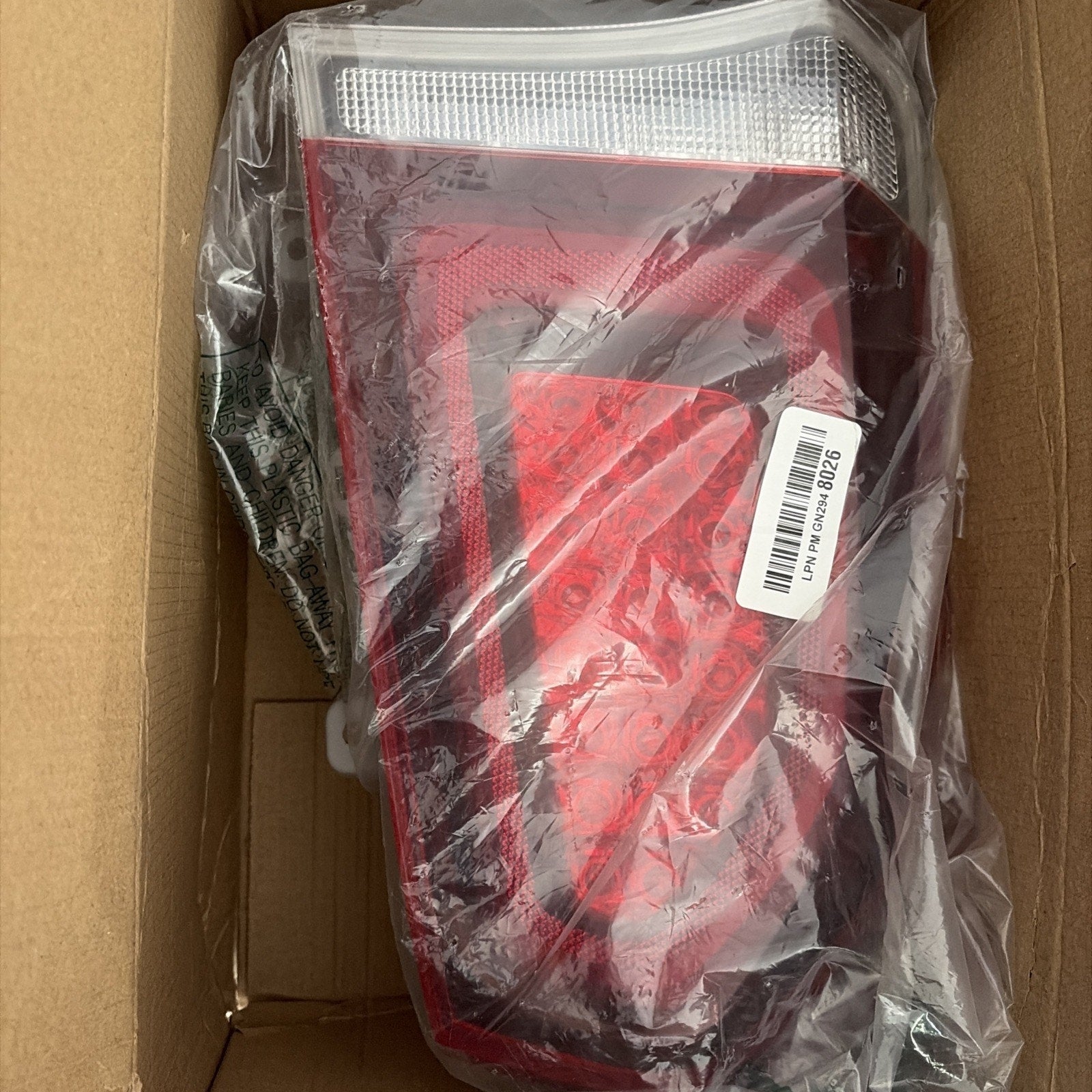 2015-2023 CHRYSLER 300 OUTER TAIL LIGHT LEFT DRIVER SIDE LED LAMP 68225359AC