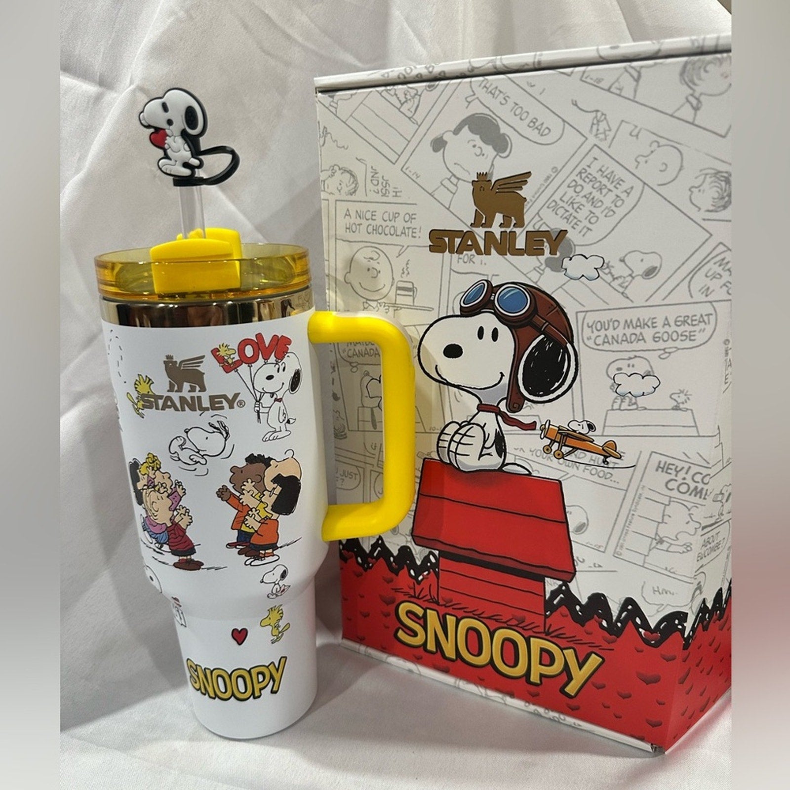 Stanley FlowState Quencher H2.0 Tumbler  Limited Edition Snoopy, V3 40 oz