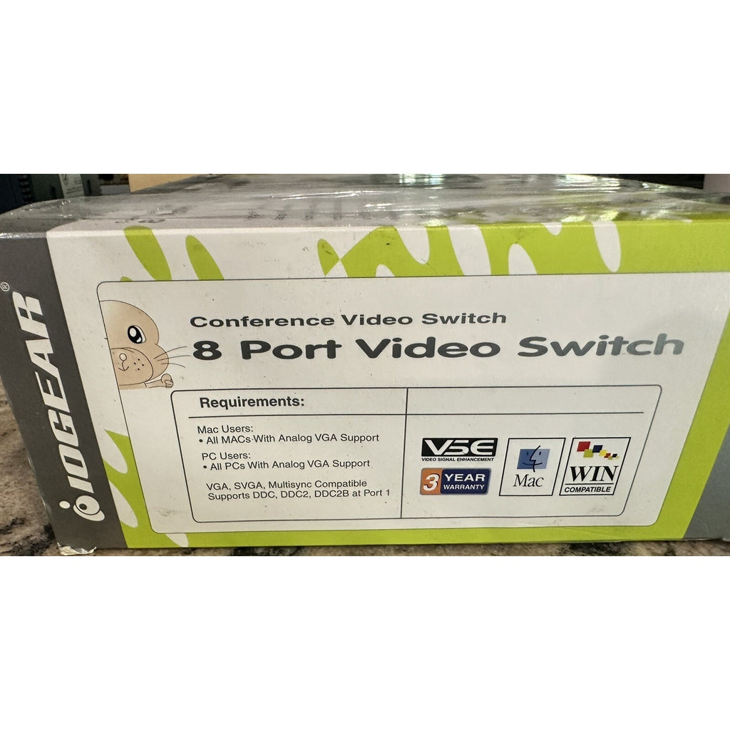 IOGEAR GVS881: 8 Port Video Switch w/Remote NEW. Open Box ORIG TAG
