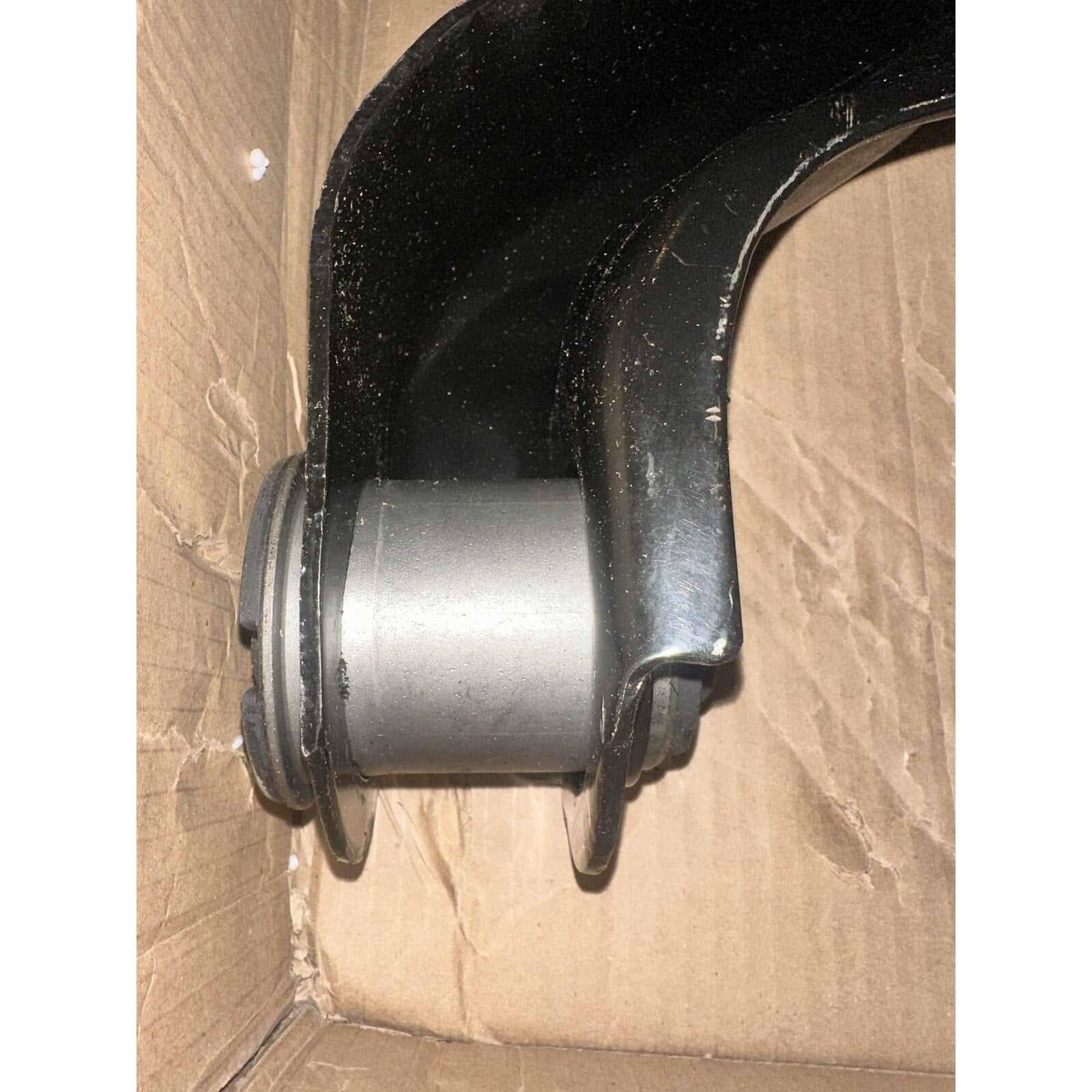 Suspension Control Arm and Ball Joint Assembly Mevotech GS25194