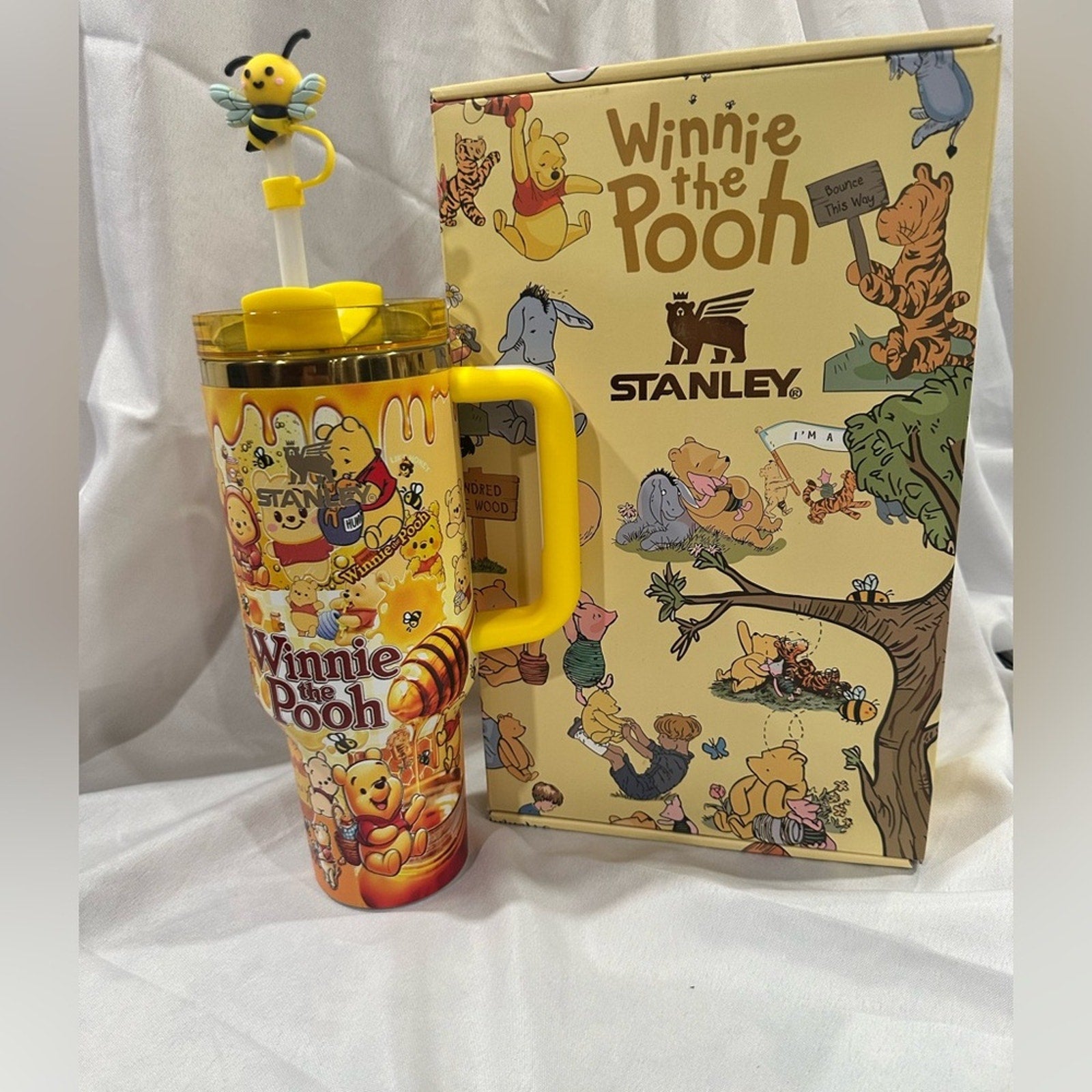 Stanley FlowState Quencher H2.0 Tumbler  Winnie the Pooh 3