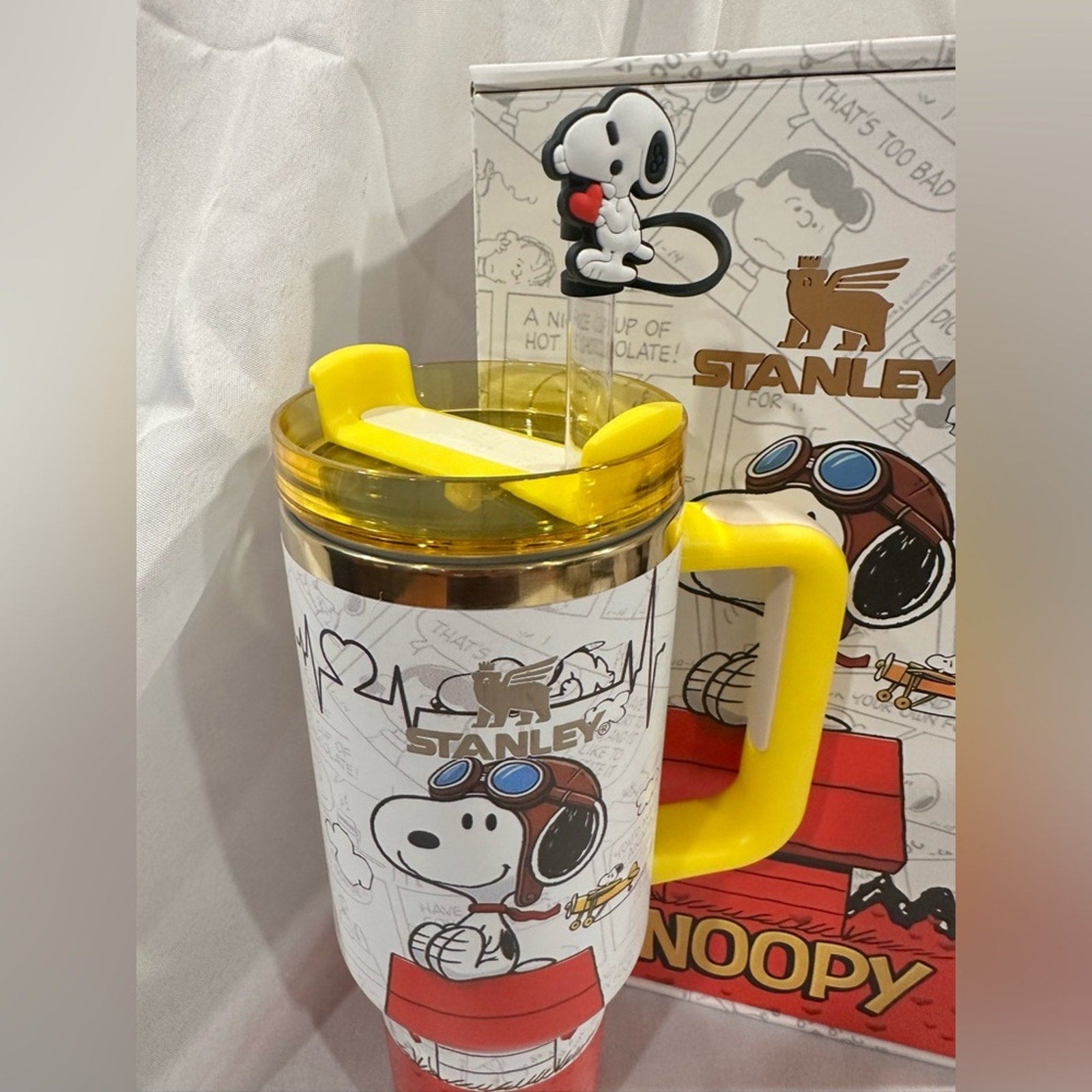 Stanley FlowState Quencher H2.0 Tumbler  Limited Edition Snoopy, V6 40 oz